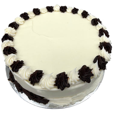 White and Chocolate Marble Mud Cakes