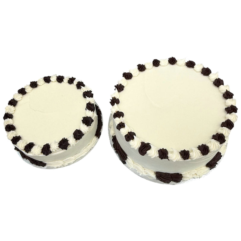 White and Chocolate Marble Mud Cakes